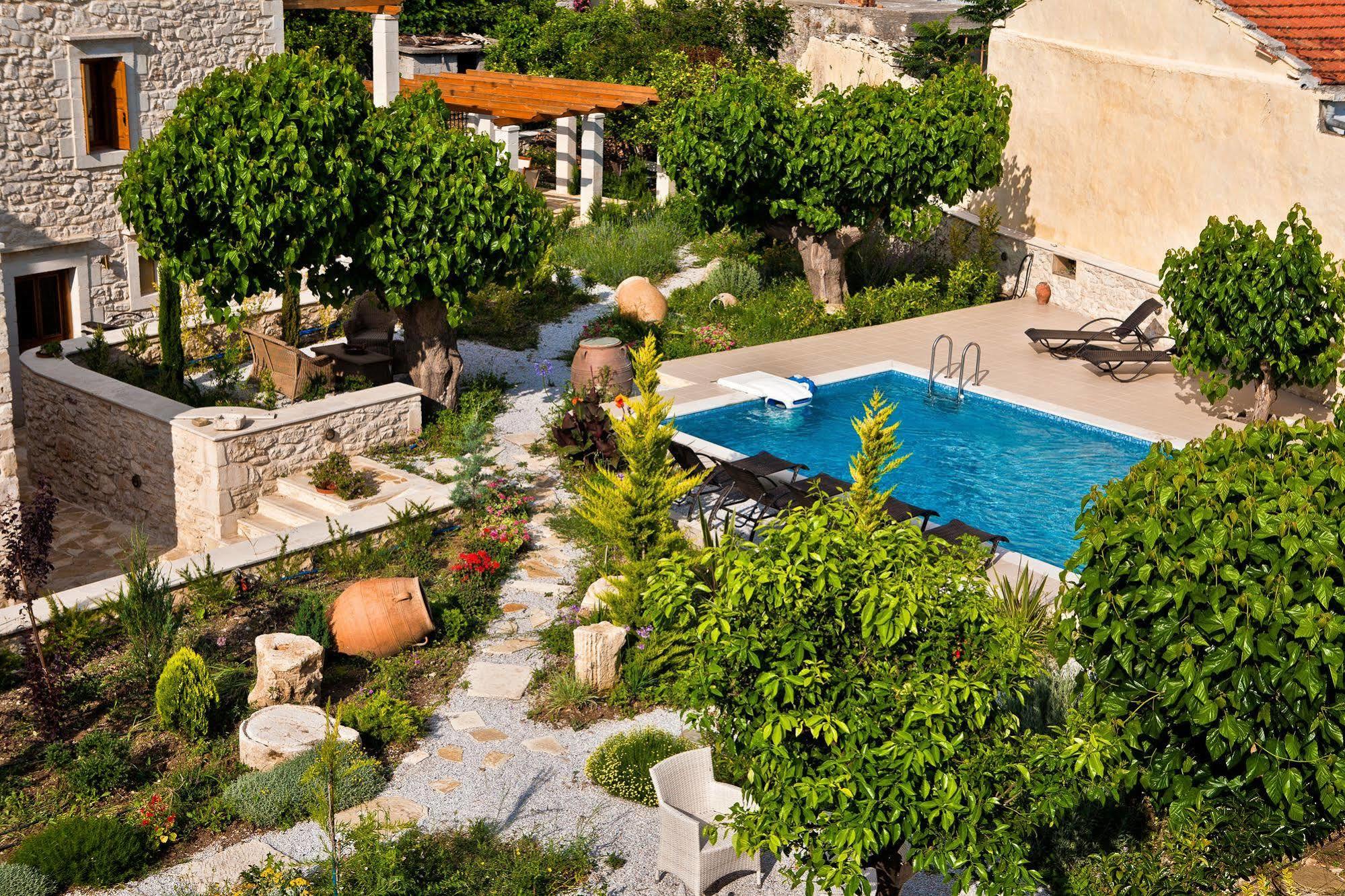 Arcus Suites Argiroupolis Exterior photo